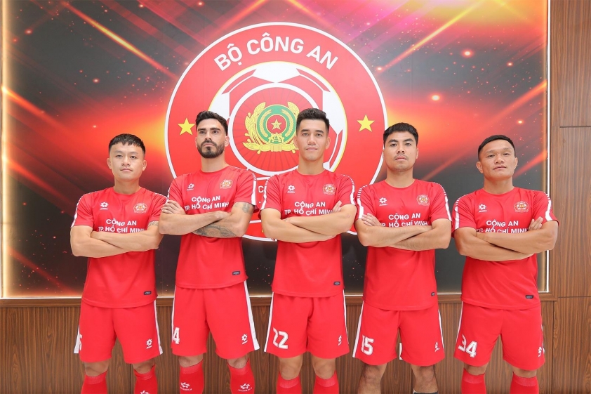 Phạm Đức Huy và các tân binh CLB Công An TP.HCM