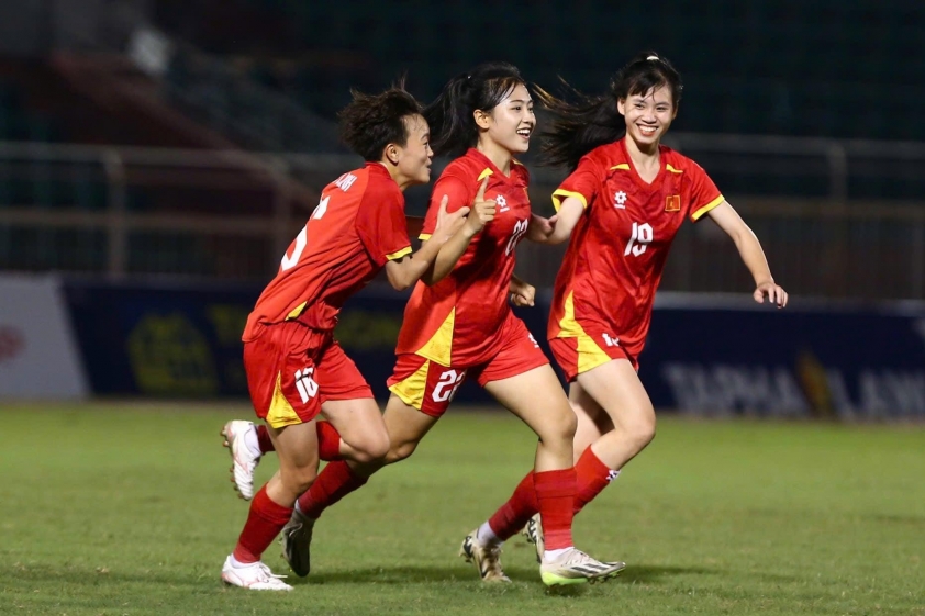 U20 Việt Nam giành chiến thắng dễ dàng trước U20 Singapore